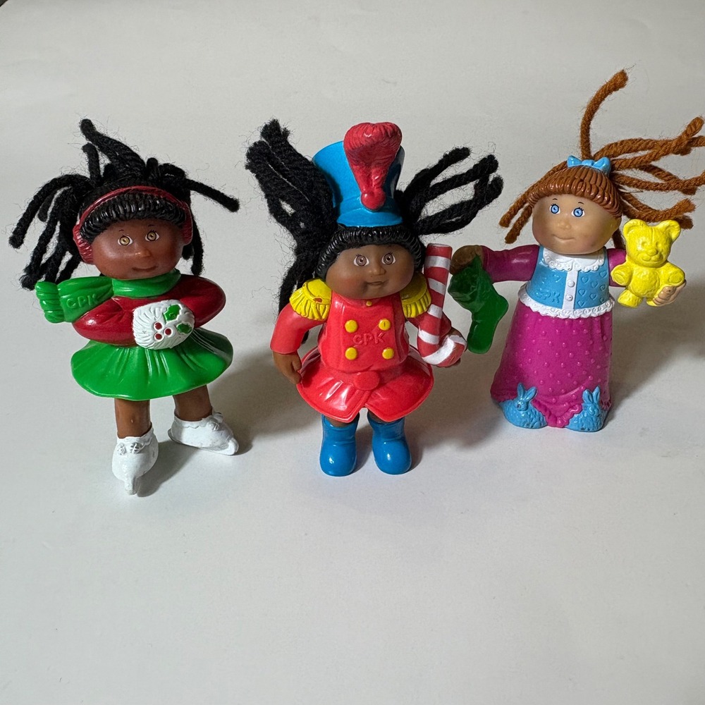 Vintage 90s Mini Cabbage Patch Figure Dolls 3ct Holiday Christmas Marching Skate